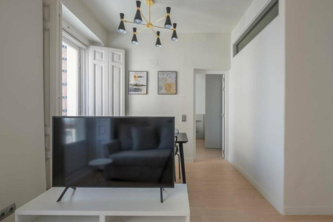 マドリードApartamento Callaoアパートメント エクステリア 写真
